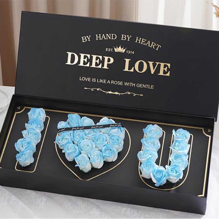 साबुन गुलाब हेड्स फ्लावर बक्स